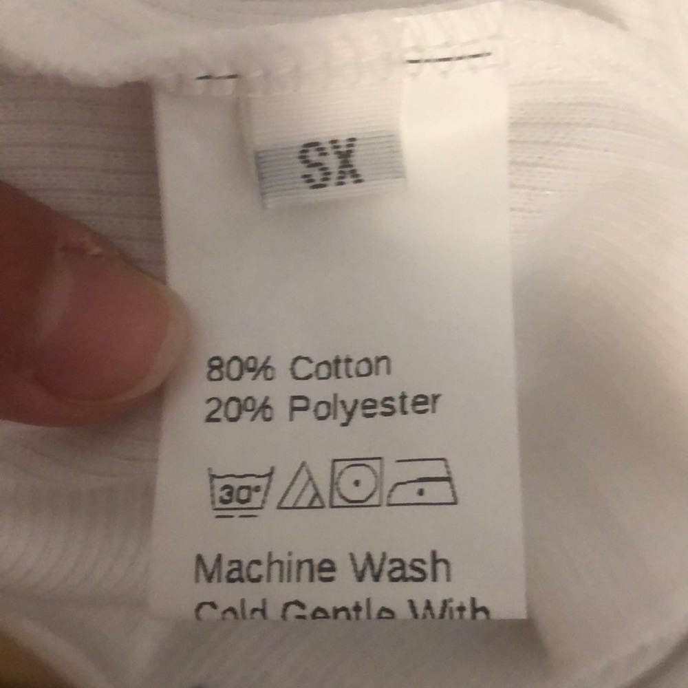 cropped tank top - Picture 3 of 4